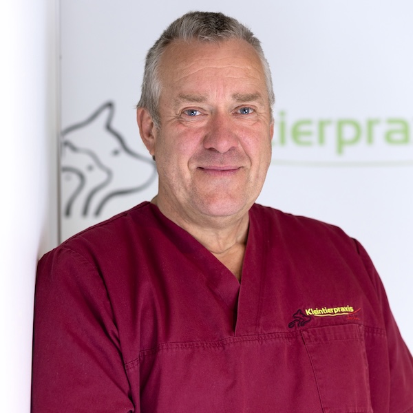 Tierarzt Frank Mergenthal